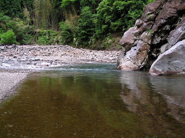 十津川・神納川本流